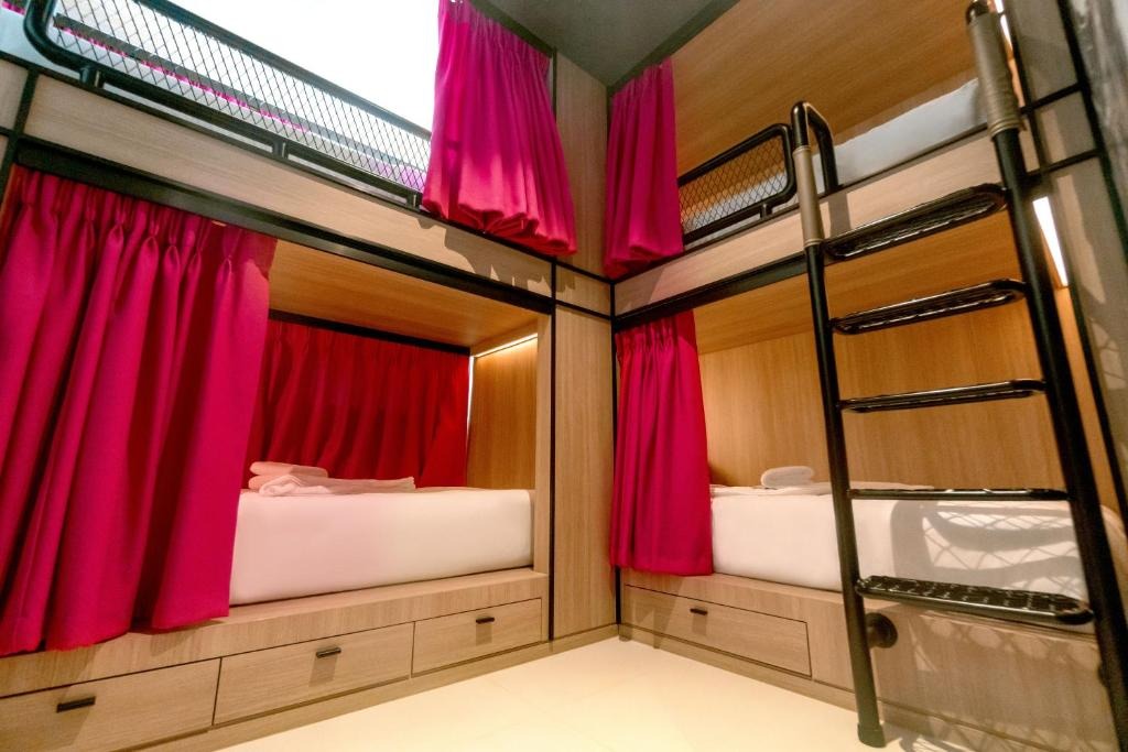 هتل سوشال تل سامویی